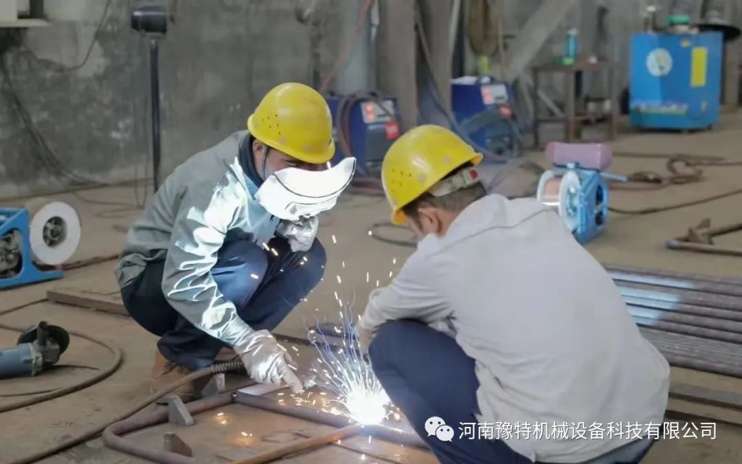 橢圓振動(dòng)篩安裝調(diào)整需要注意什么？